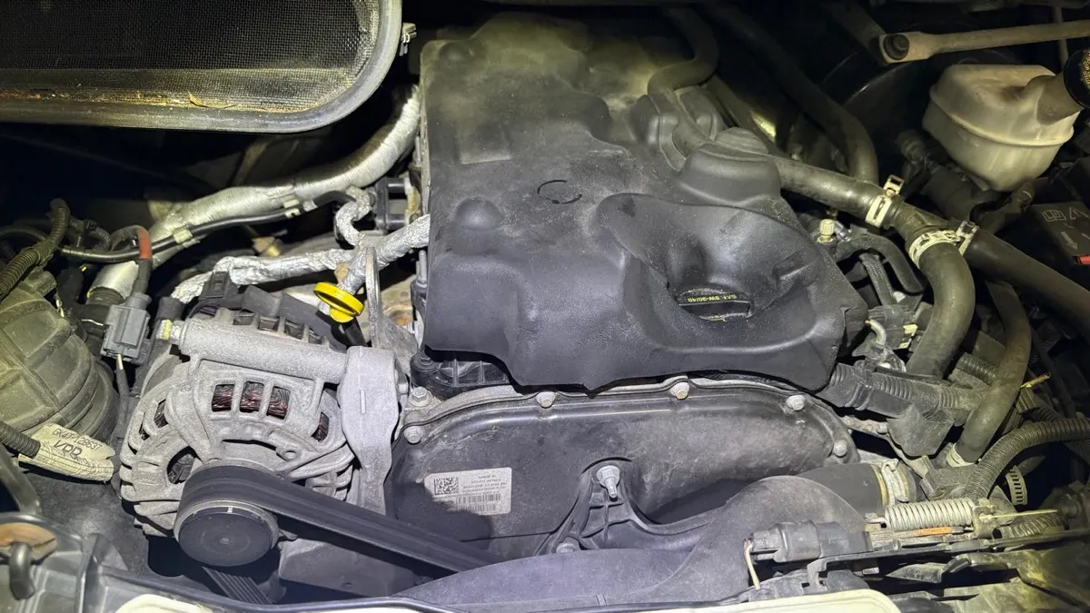 Alternator and charging system during an auto electrical repair